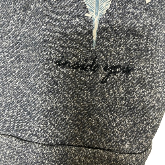 Multi colored feather sweater in blue Medium - Picture 3 of 4